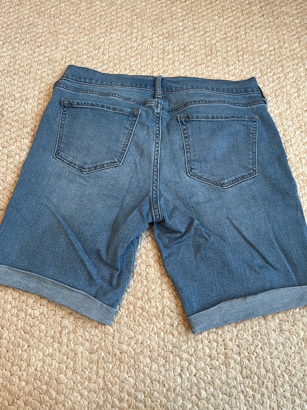 Old Navy Medium Blue Denim Shorts - Picture 2 of 4